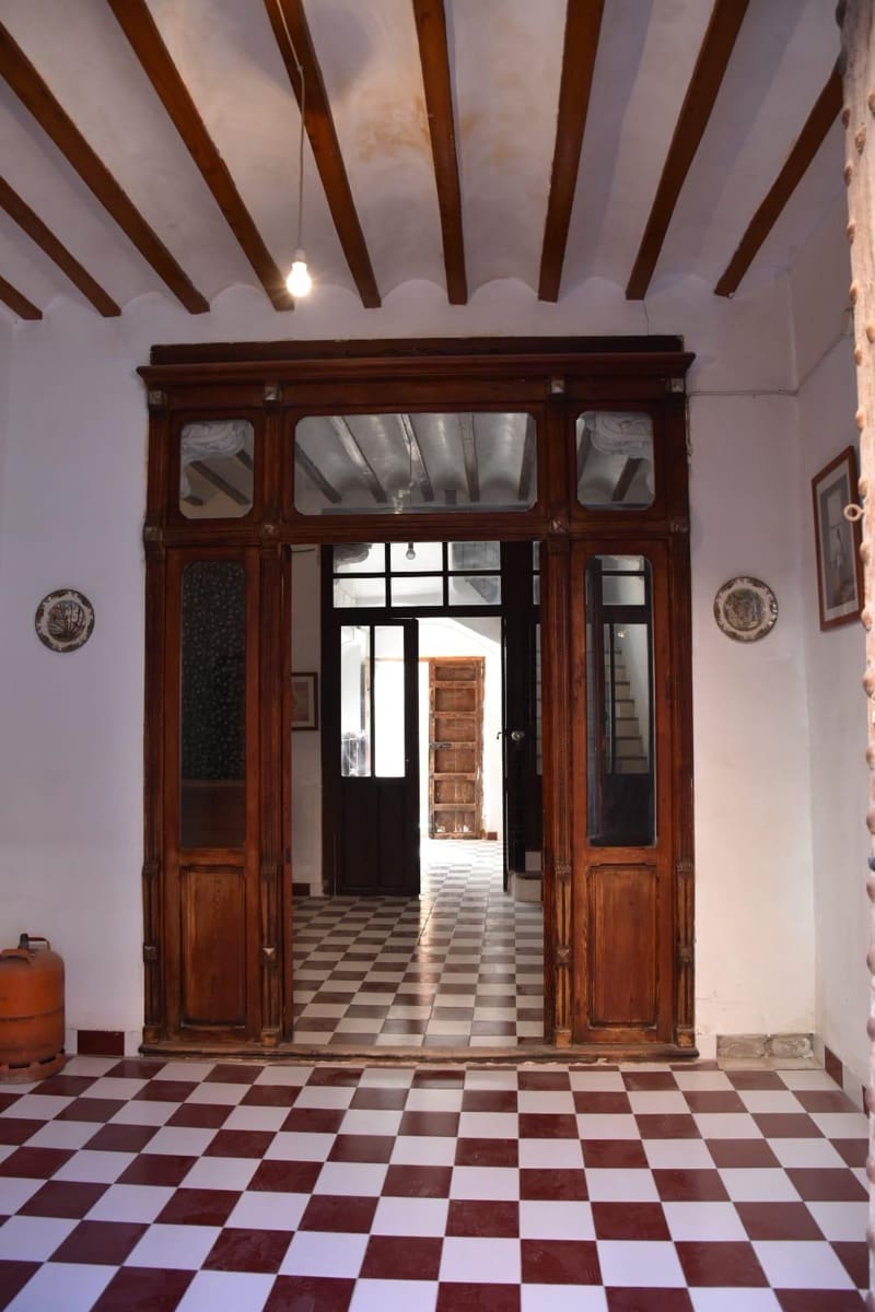 7 soverom Hus til salgs i Fortuna - € 80 000 (Ref: 9359695)