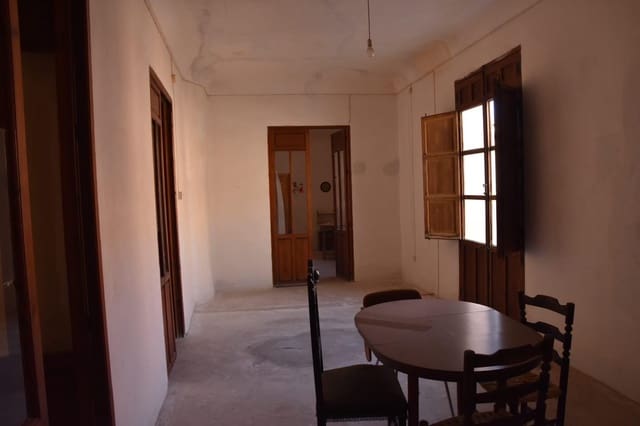 7 bedroom Townhouse for sale in Fortuna - € 80,000 (Ref: 9359695)