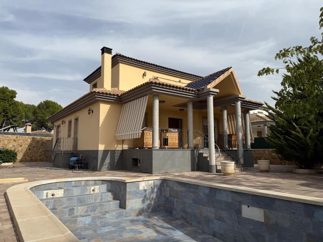 Chalet de 5 habitaciones en La Alcayna, Molina de Segura en venta con piscina garaje - 539.000 € (Ref: 9423912)