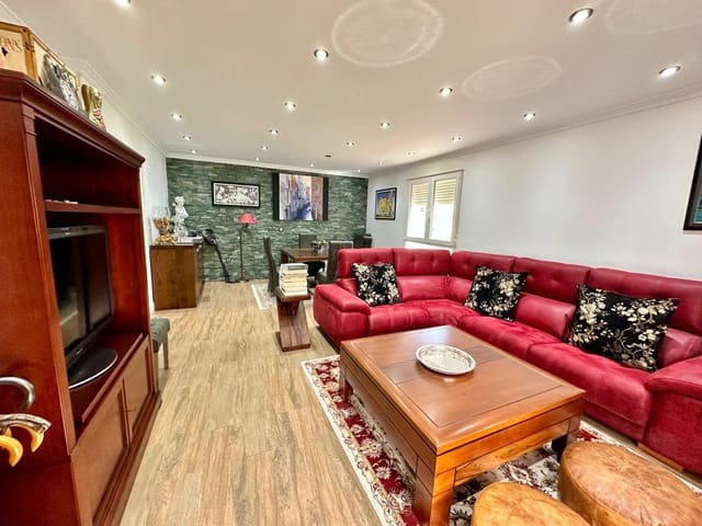 Chalet de 5 habitaciones en La Alcayna, Molina de Segura en venta con piscina garaje - 539.000 € (Ref: 9423912)