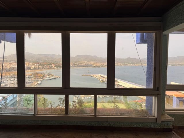 4 makuuhuone Huvila myytävänä paikassa Puerto de Mazarron, Mazarrón mukana uima-altaan 
autotalli - 590 000 € (Ref: 9431586)