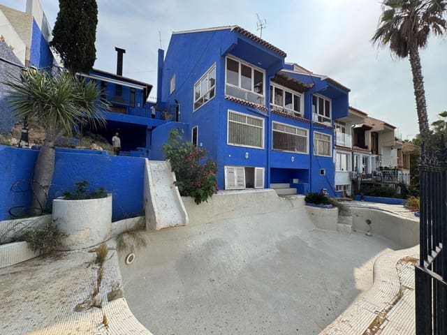 4 makuuhuone Huvila myytävänä paikassa Puerto de Mazarron, Mazarrón mukana uima-altaan 
autotalli - 590 000 € (Ref: 9431586)