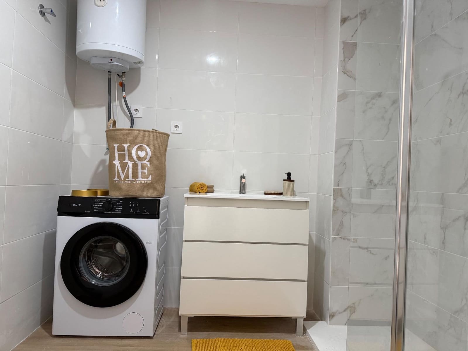 2 soveværelse Lejlighed til salg i Los Alcazares med garage - € 129.900 (Ref: 9561932)