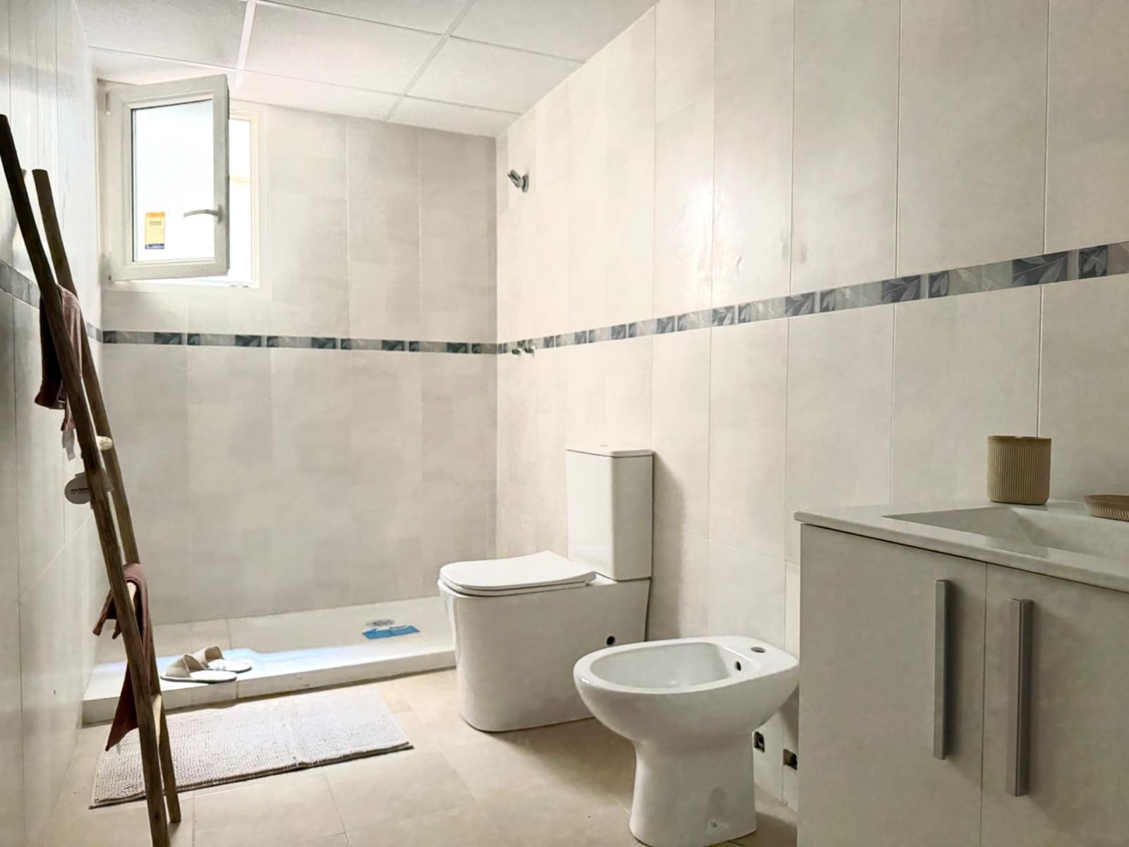 Apartamento de 2 habitaciones en Archena en venta - 116.900 € (Ref: 9745310)