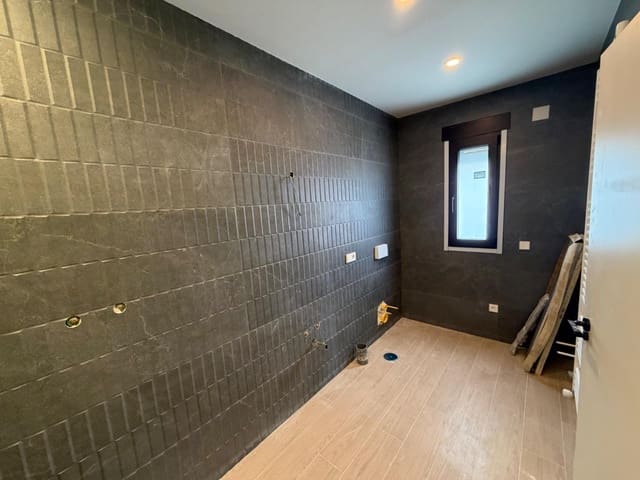 Chalet de 3 habitaciones en La Alcayna, Molina de Segura en venta con piscina garaje - 479.900 € (Ref: 9808081)