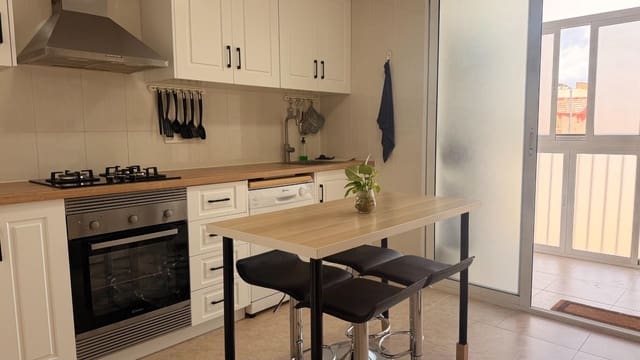3 makuuhuone Asunto myytävänä paikassa Alcantarilla - 154 900 € (Ref: 9894001)