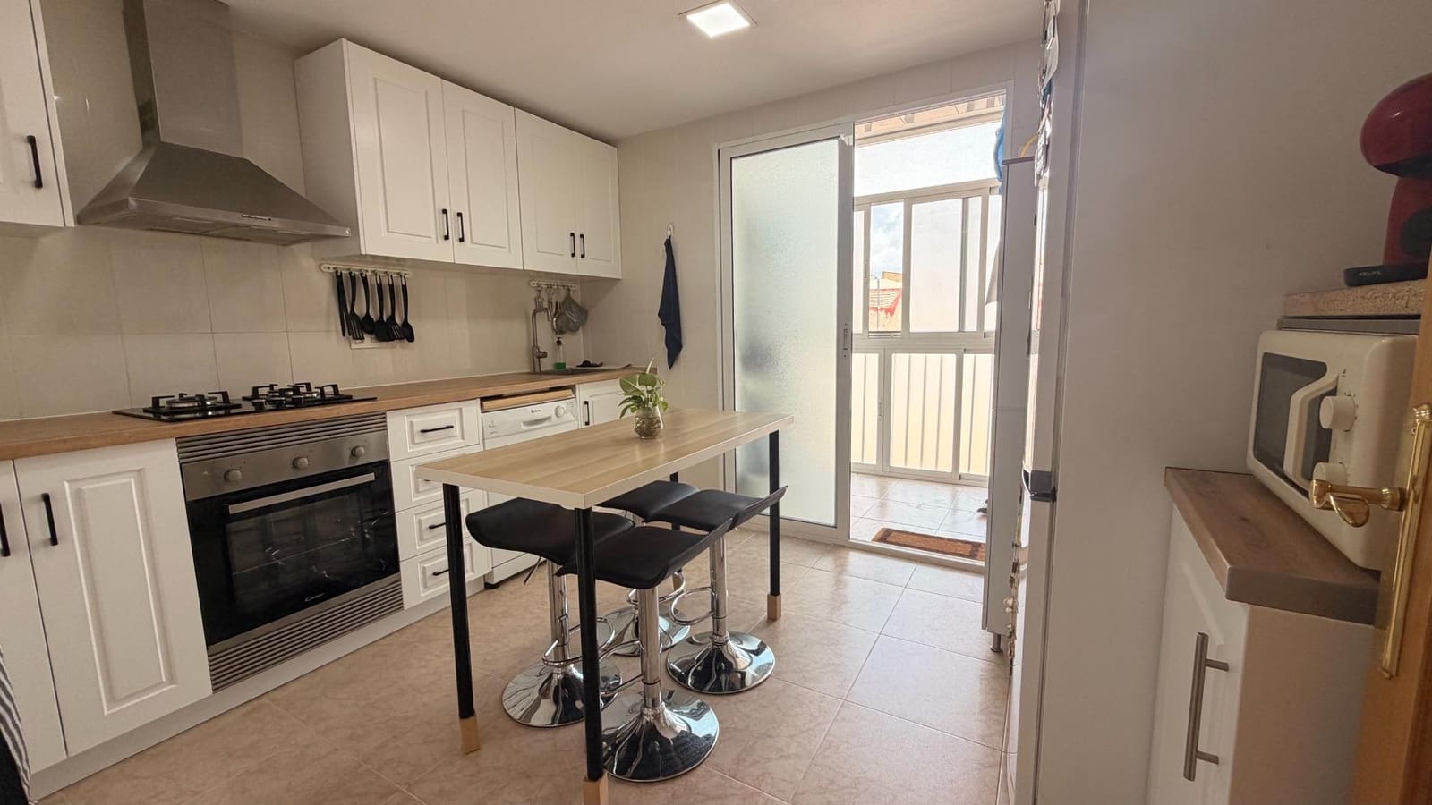 3 makuuhuone Asunto myytävänä paikassa Alcantarilla - 154 900 € (Ref: 9894001)