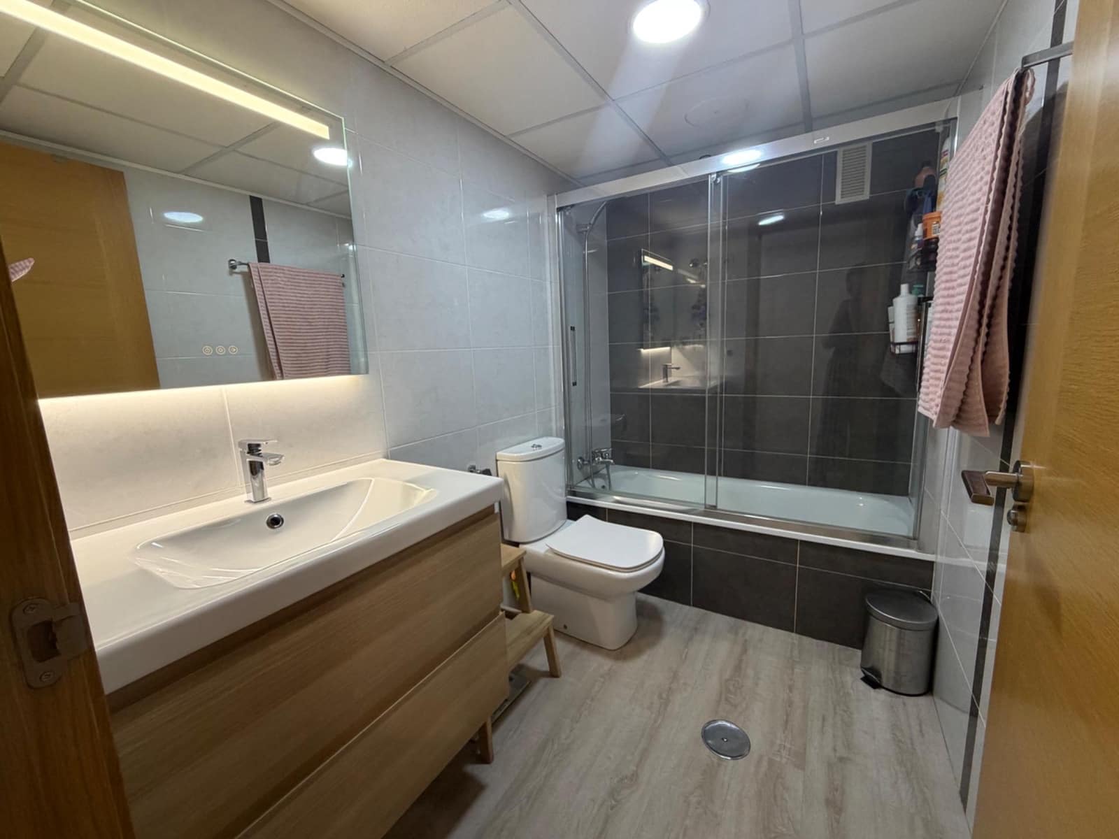 3 bedroom Flat for sale in Molina de Segura with garage - € 168,000 (Ref: 9949896)