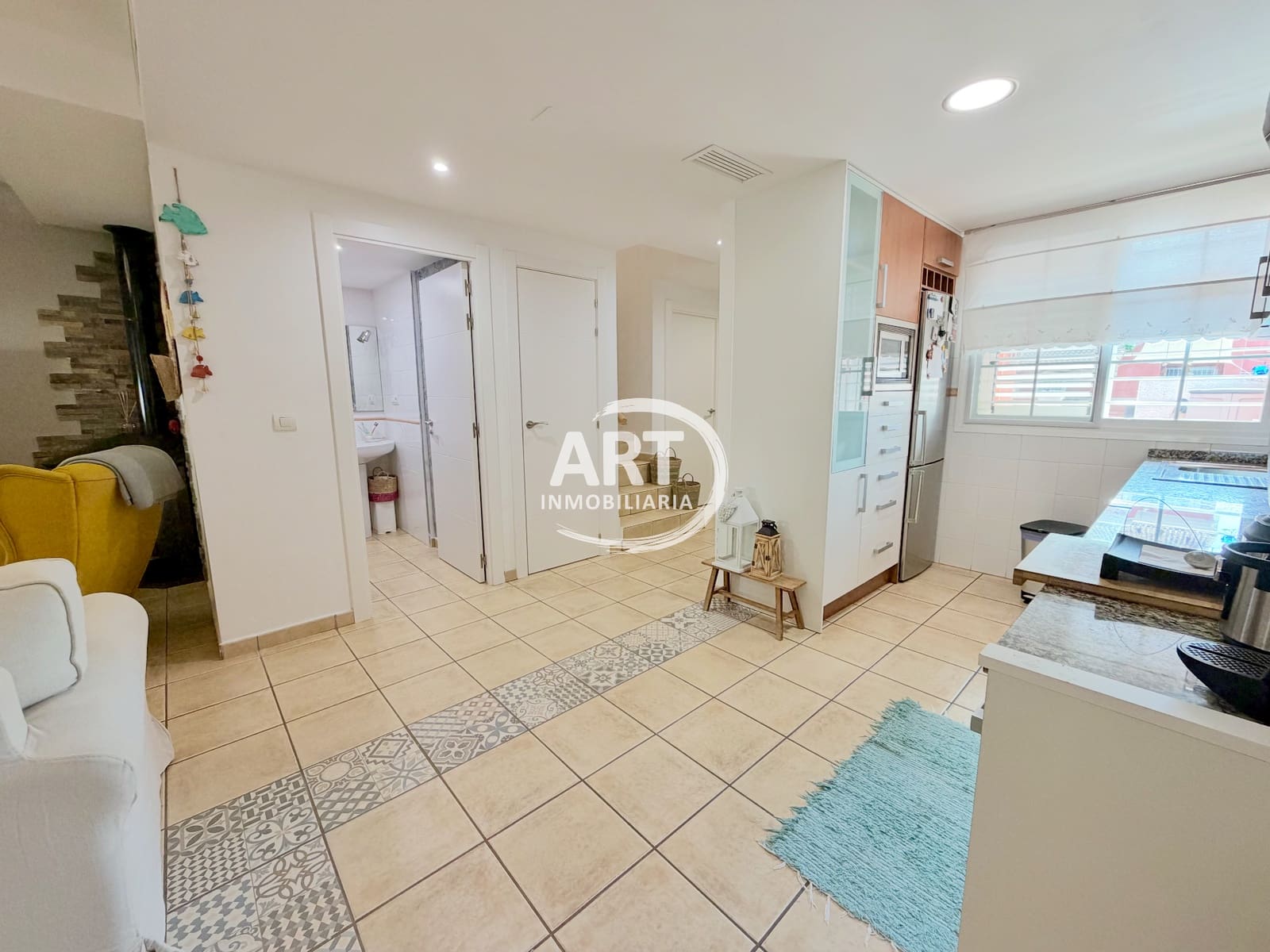 3 sovrum Semi-fristående Villa till salu i La Pobla de Vallbona med pool garage - 395 000 € (Ref: 10008295)