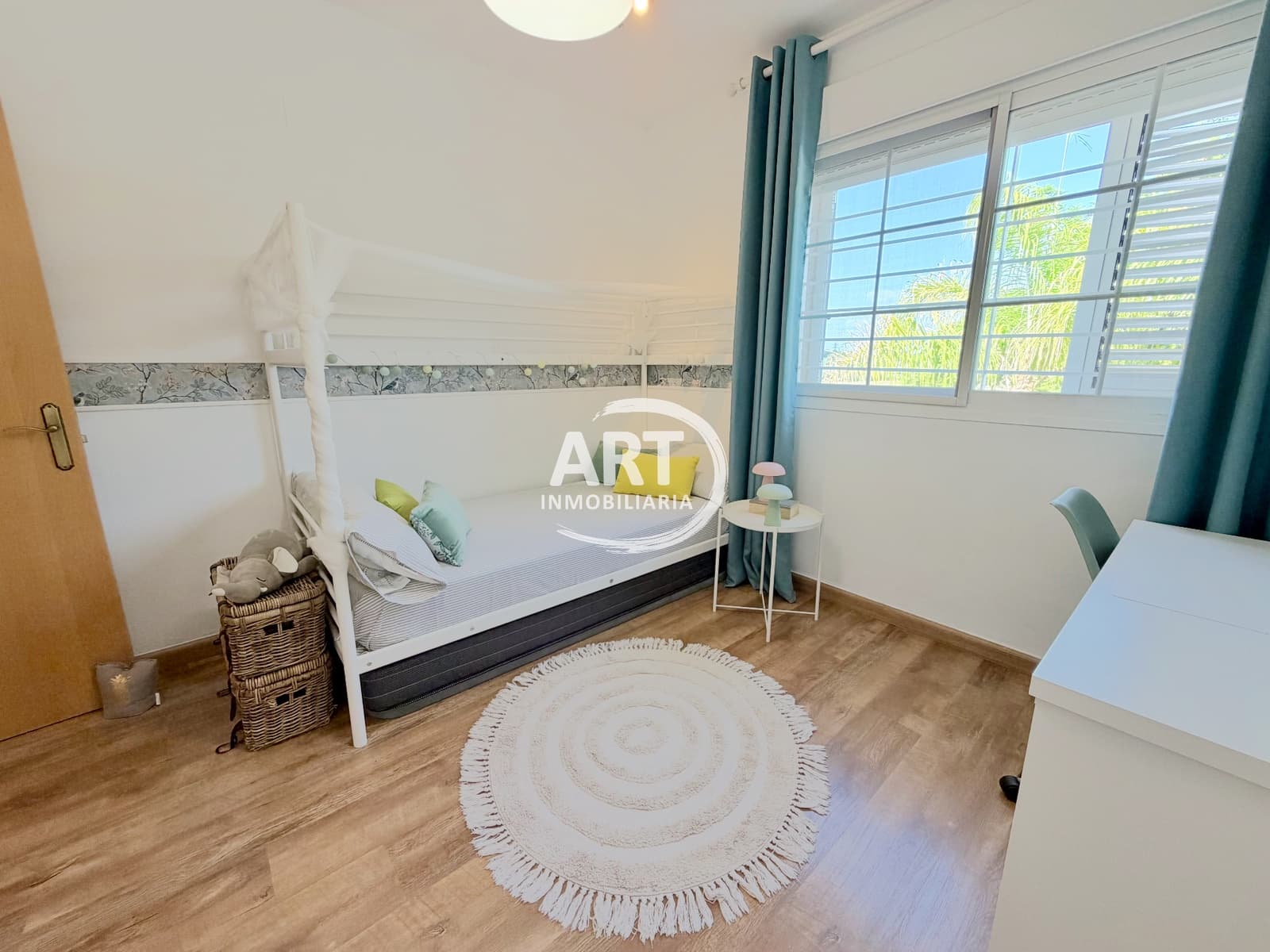 3 sovrum Semi-fristående Villa till salu i La Pobla de Vallbona med pool garage - 395 000 € (Ref: 10008295)