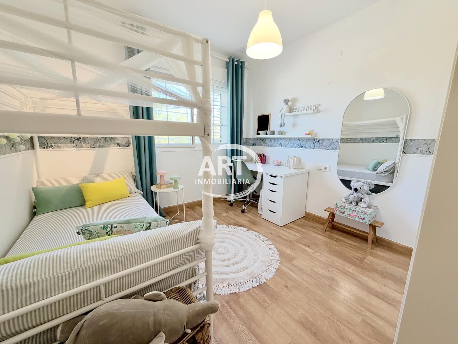3 sovrum Semi-fristående Villa till salu i La Pobla de Vallbona med pool garage - 395 000 € (Ref: 10008295)