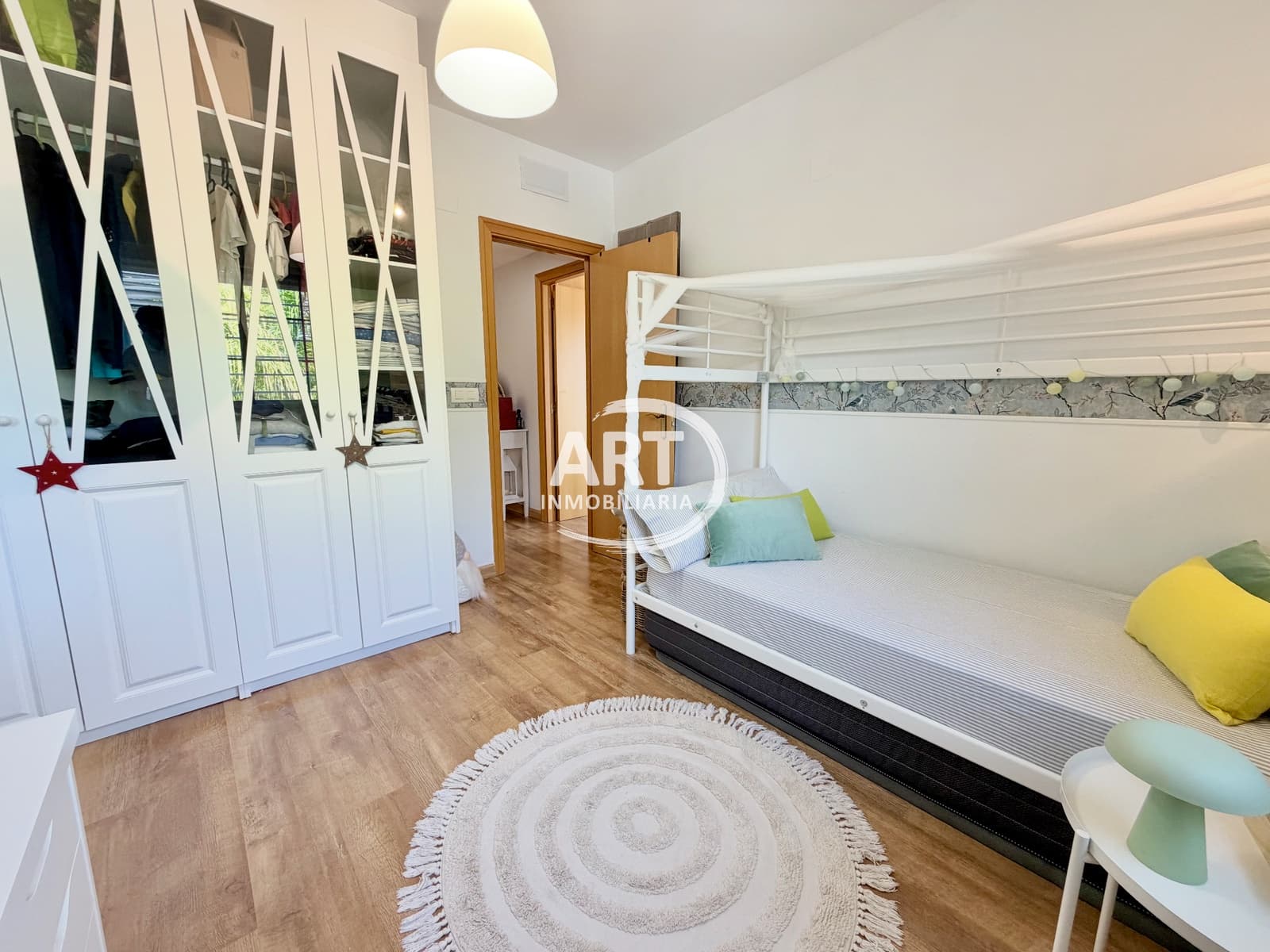 3 sovrum Semi-fristående Villa till salu i La Pobla de Vallbona med pool garage - 395 000 € (Ref: 10008295)