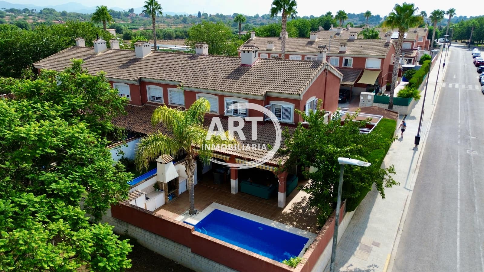 3 sovrum Semi-fristående Villa till salu i La Pobla de Vallbona med pool garage - 395 000 € (Ref: 10008295)