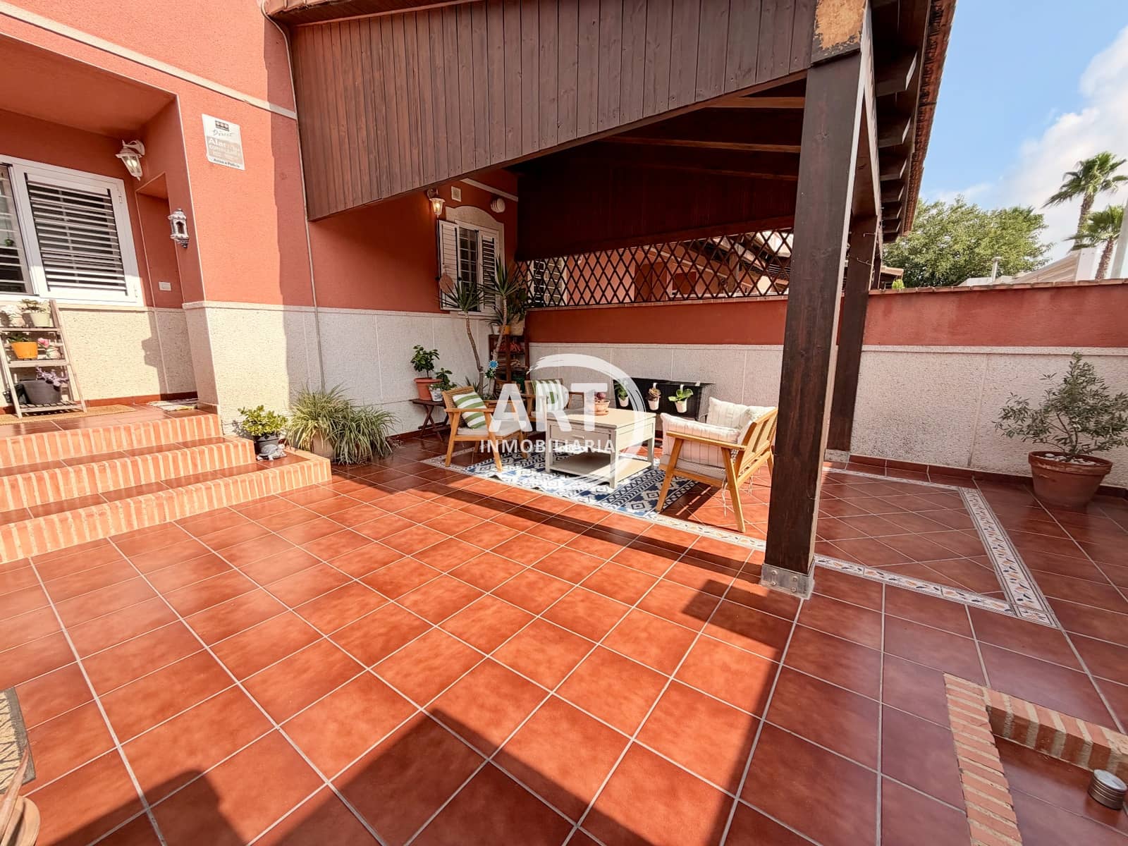 3 sovrum Semi-fristående Villa till salu i La Pobla de Vallbona med pool garage - 395 000 € (Ref: 10008295)