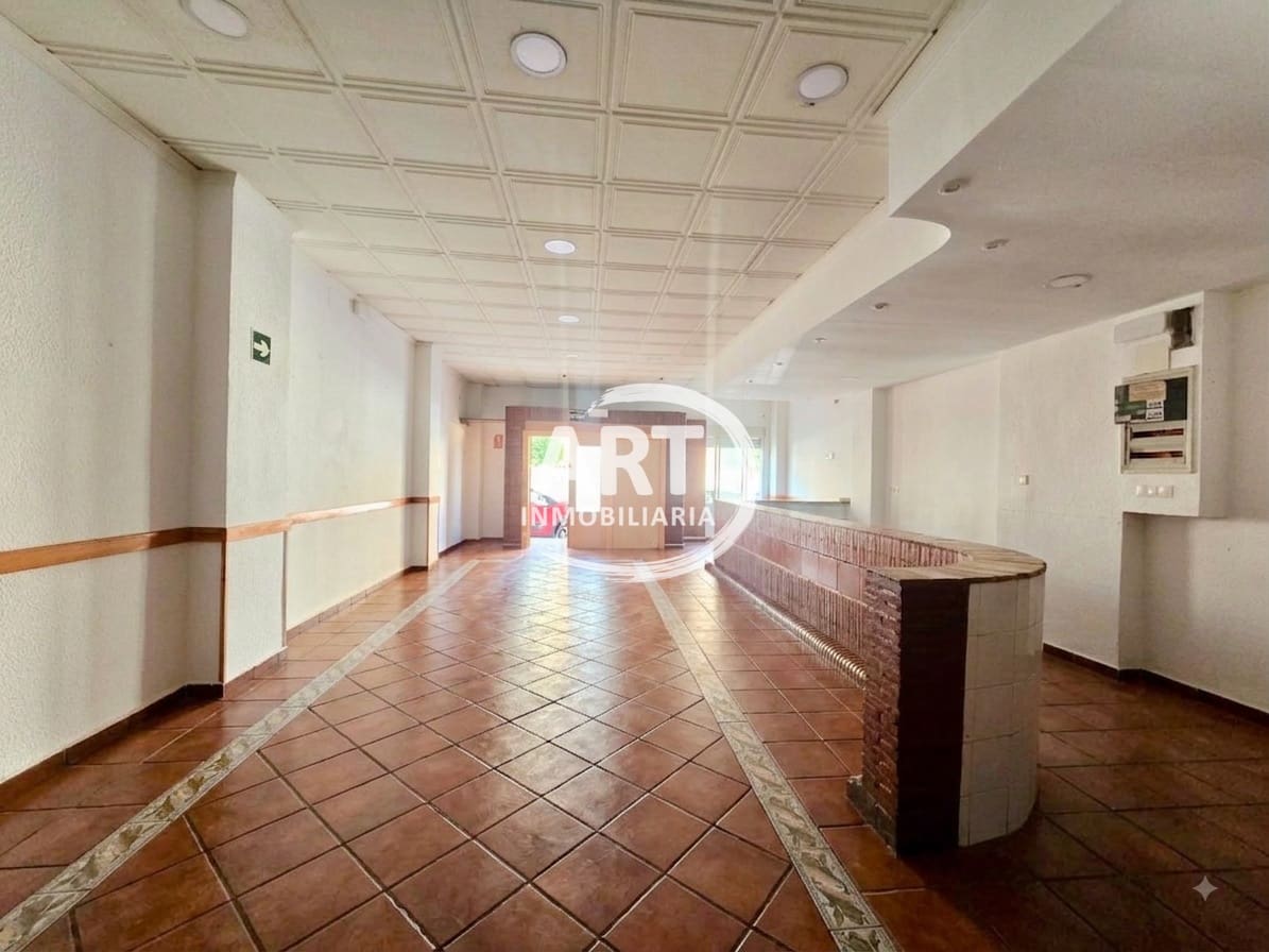 Commerciale da affittare in Betera - 950 € (Rif: 10012799)