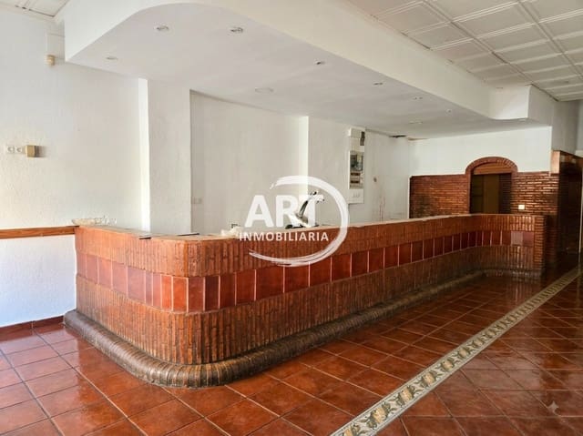 Comercial para arrendar em Bétera - 950 € (Ref: 10012799)