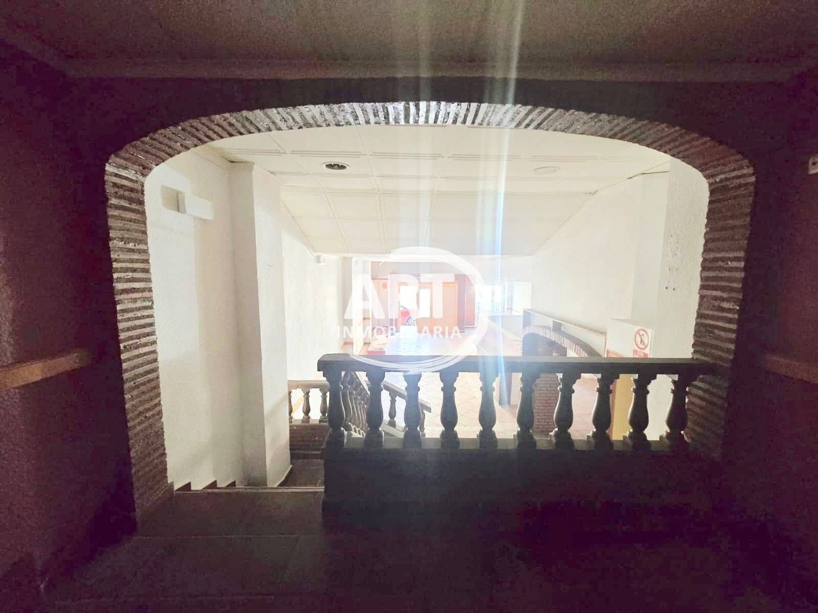 Commerciale da affittare in Betera - 950 € (Rif: 10012799)