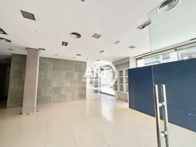 Kaupallinen vuokrattavana paikassa L'Eliana - 2 800 € (Ref: 10026707)
