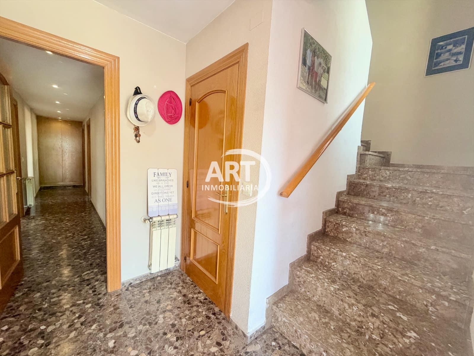 5 soveværelse Villa til salg i L'Eliana med swimmingpool garage - € 775.000 (Ref: 10026708)