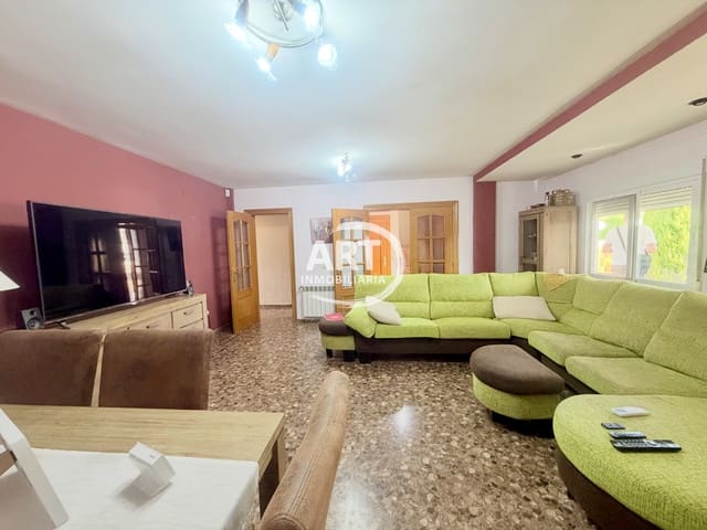 5 soveværelse Villa til salg i L'Eliana med swimmingpool garage - € 775.000 (Ref: 10026708)