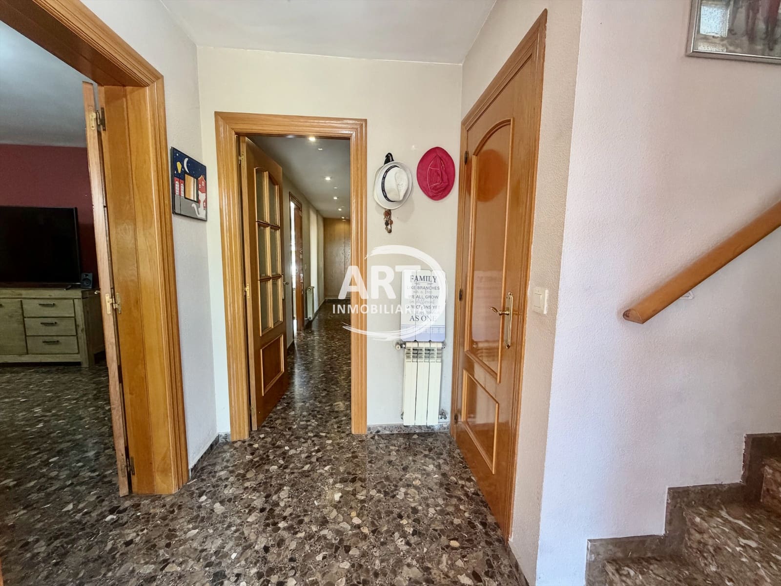 5 soveværelse Villa til salg i L'Eliana med swimmingpool garage - € 775.000 (Ref: 10026708)