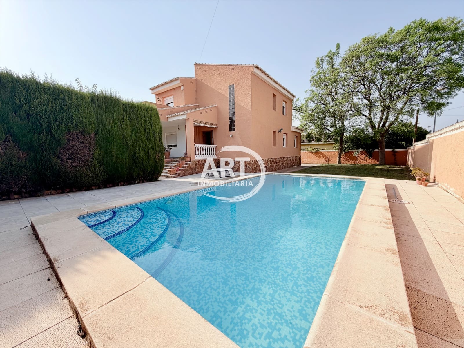 5 soveværelse Villa til salg i L'Eliana med swimmingpool garage - € 775.000 (Ref: 10026708)