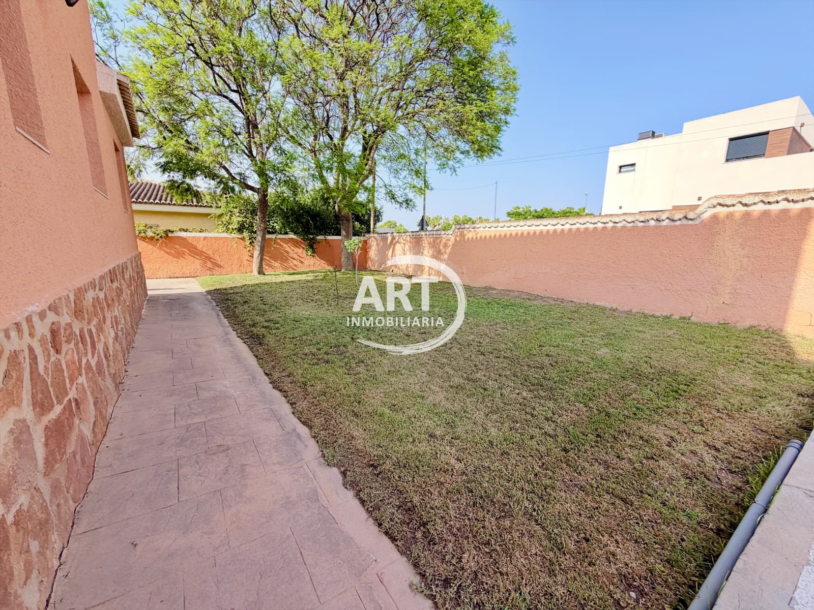 5 soveværelse Villa til salg i L'Eliana med swimmingpool garage - € 775.000 (Ref: 10026708)