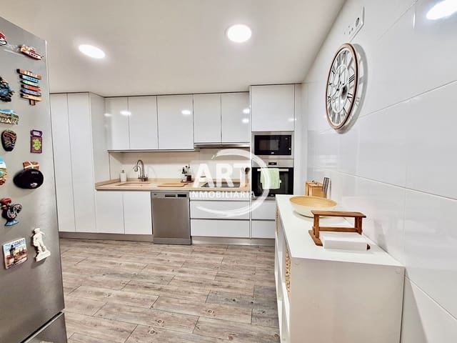 Piso de 4 habitaciones en Alboraya / Alboraia en venta - 340.000 € (Ref: 10029996)