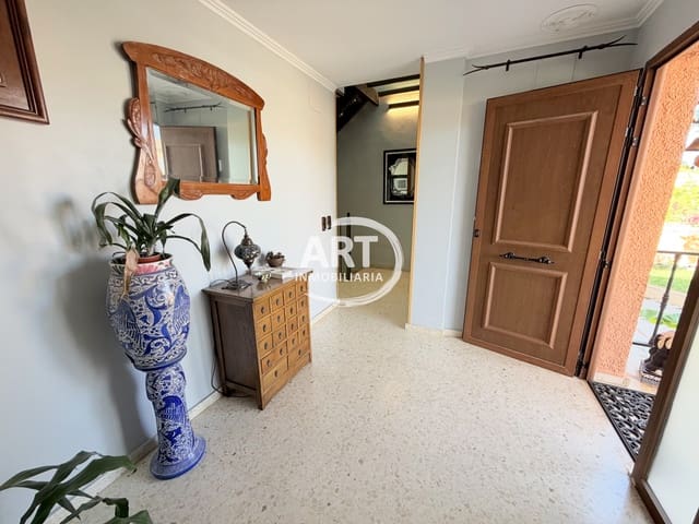 6 slaapkamer Villa te koop in Riba-roja de Túria met zwembad garage - € 790.000 (Ref: 10036327)