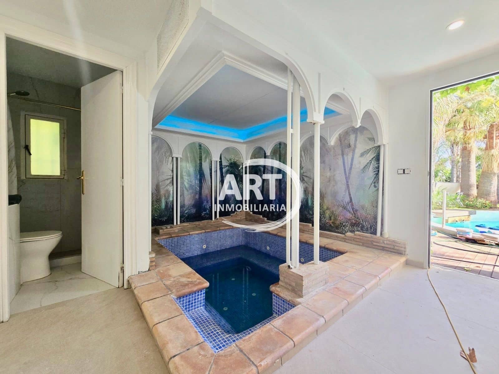 7 bedroom Villa for sale in Betera with pool garage - € 840,000 (Ref: 10036328)