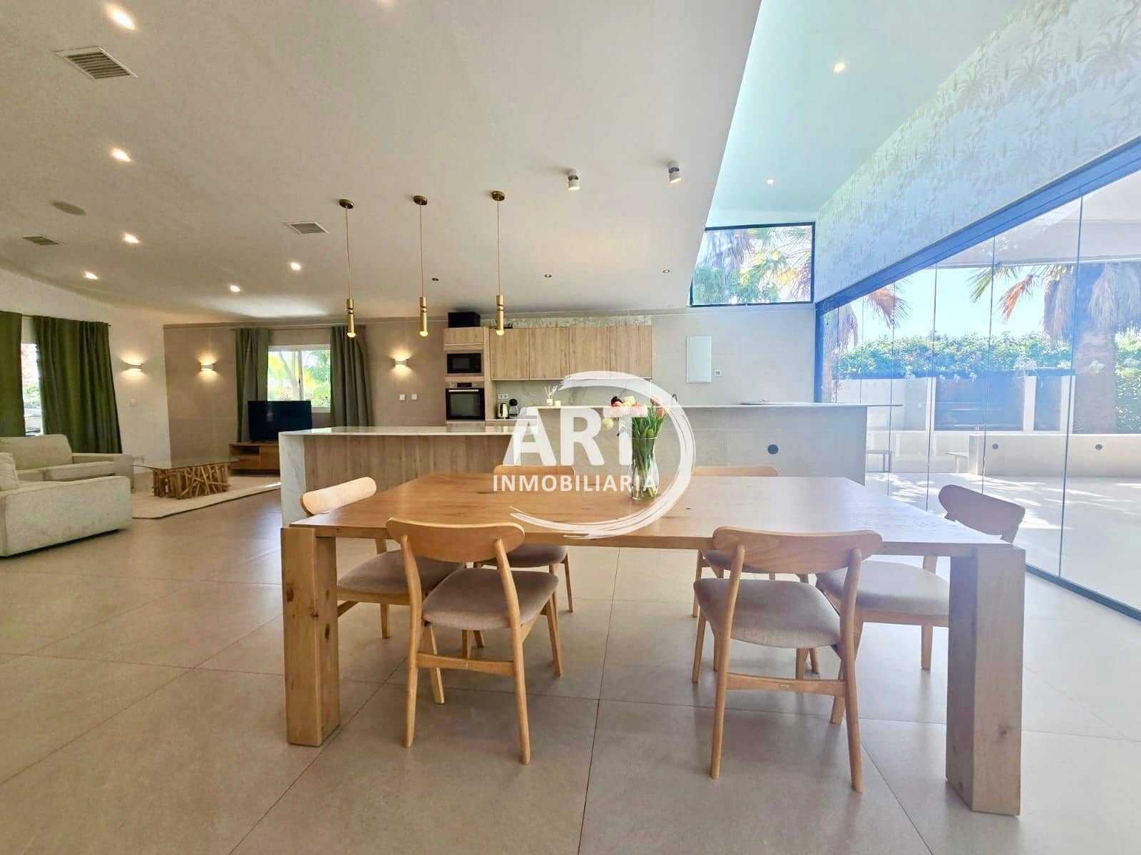 7 bedroom Villa for sale in Betera with pool garage - € 840,000 (Ref: 10036328)