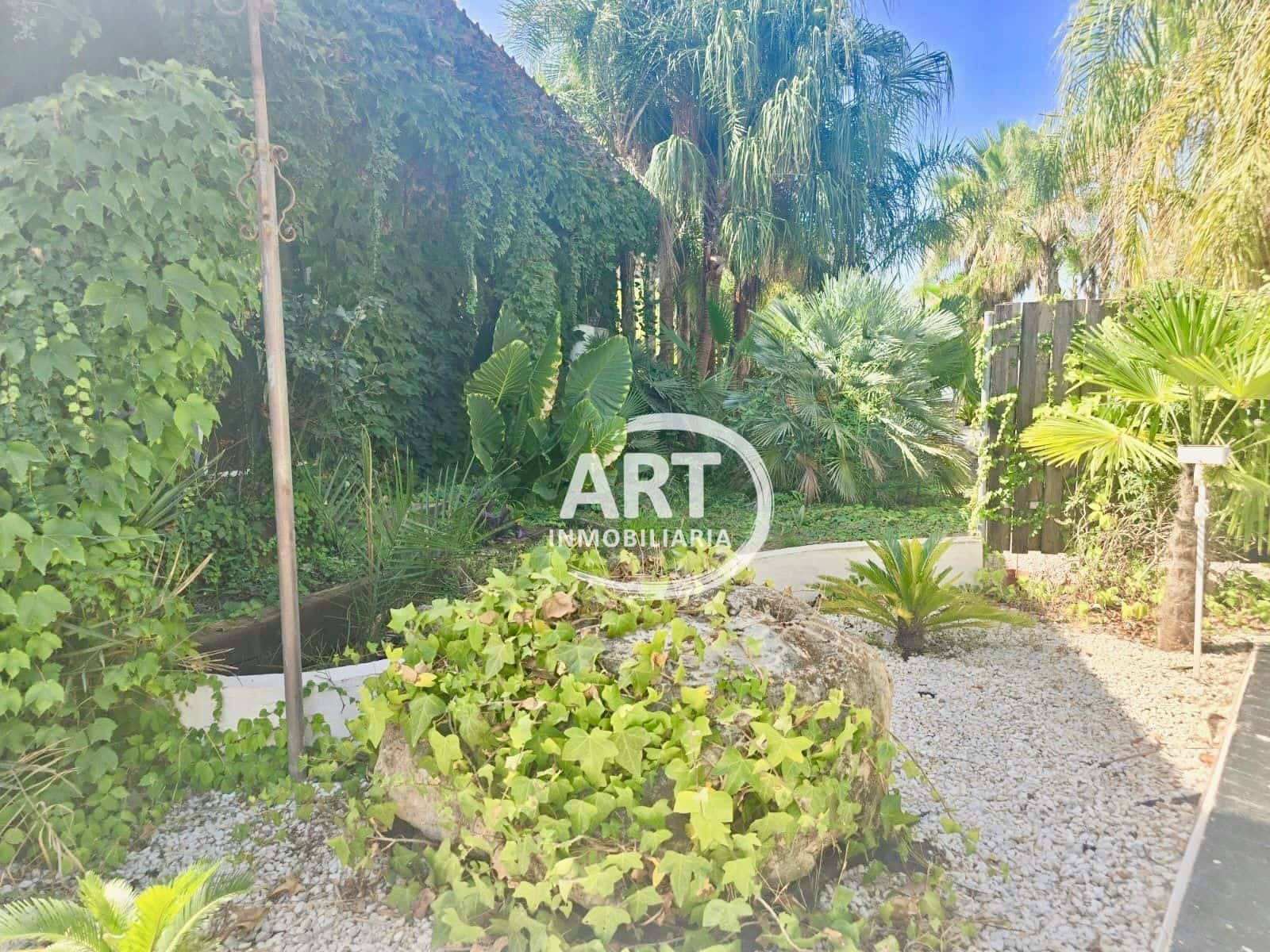 7 bedroom Villa for sale in Betera with pool garage - € 840,000 (Ref: 10036328)