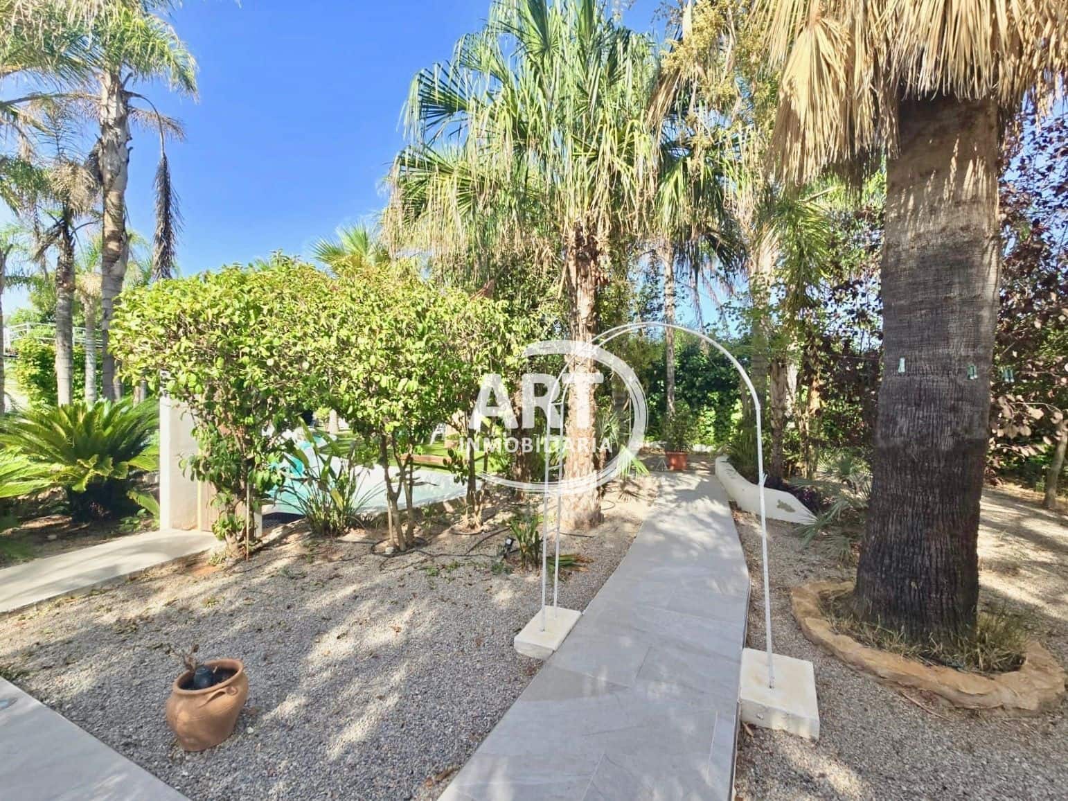 7 bedroom Villa for sale in Betera with pool garage - € 840,000 (Ref: 10036328)