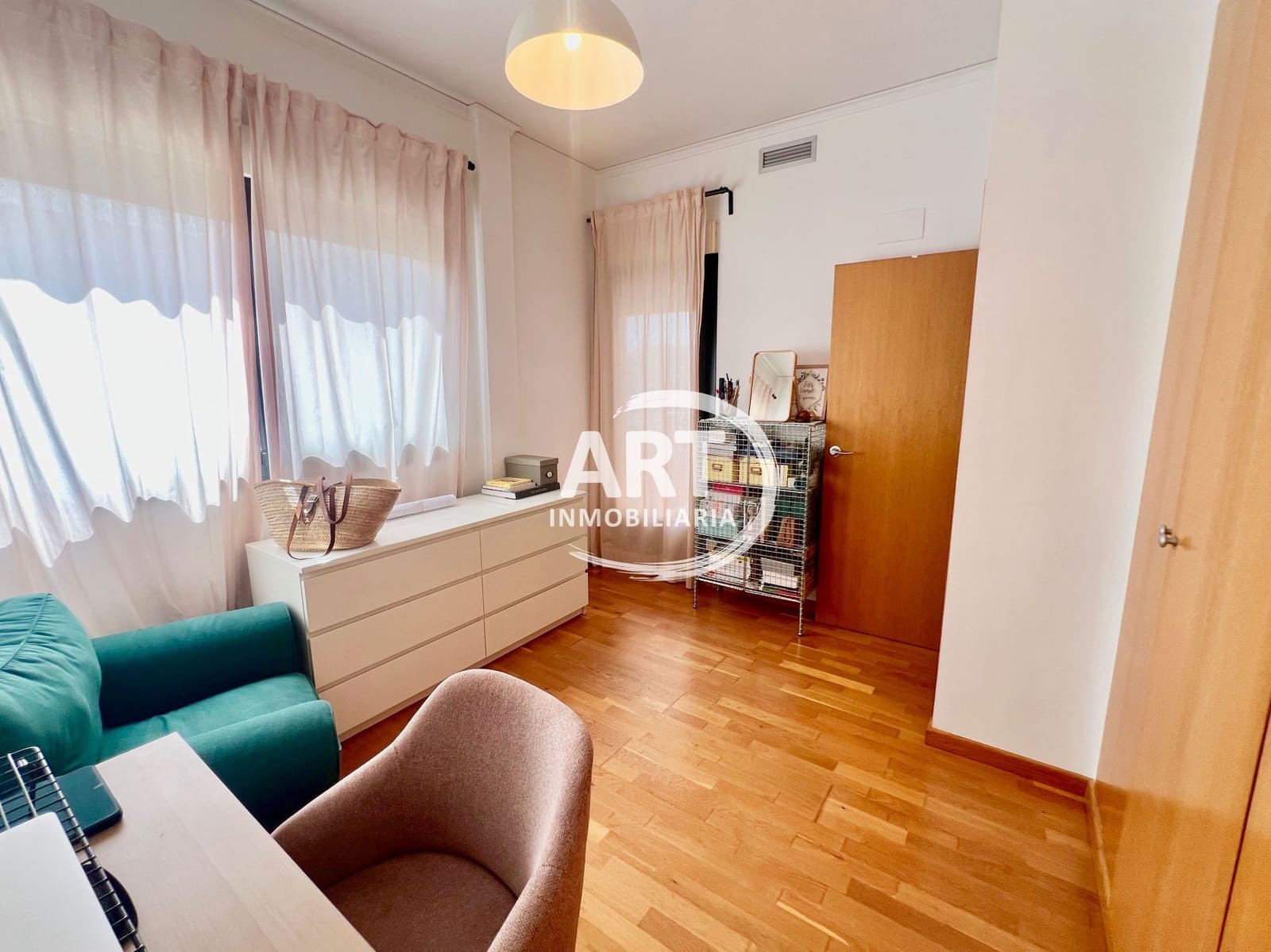 3 sypialnia Dom blizniak na sprzedaż w San Antonio de Benageber z basenem garażem - 389 000 € (Ref: 10040312)