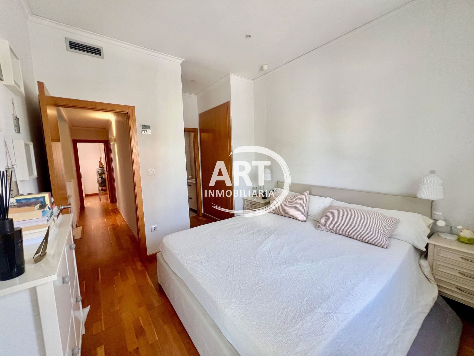 3 sypialnia Dom blizniak na sprzedaż w San Antonio de Benageber z basenem garażem - 389 000 € (Ref: 10040312)