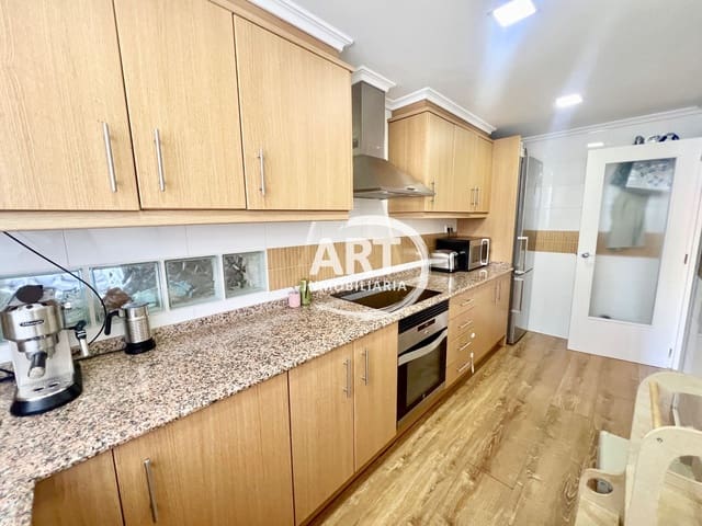 3 sypialnia Dom blizniak na sprzedaż w San Antonio de Benagéber z basenem garażem - 389 000 € (Ref: 10040312)