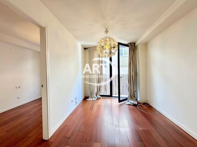 2 sovrum Lägenhet att hyra i El Pilar, Valencia stad med garage - 1 700 € (Ref: 10040313)