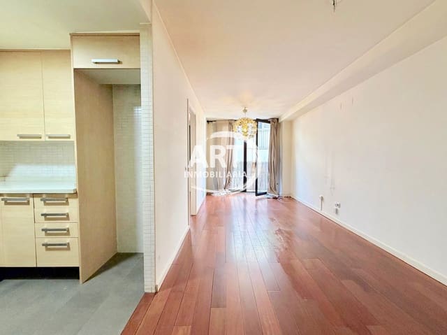 2 sovrum Lägenhet att hyra i El Pilar, Valencia stad med garage - 1 700 € (Ref: 10040313)