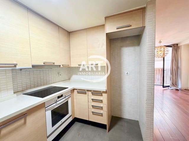 2 sovrum Lägenhet att hyra i El Pilar, Valencia stad med garage - 1 700 € (Ref: 10040313)