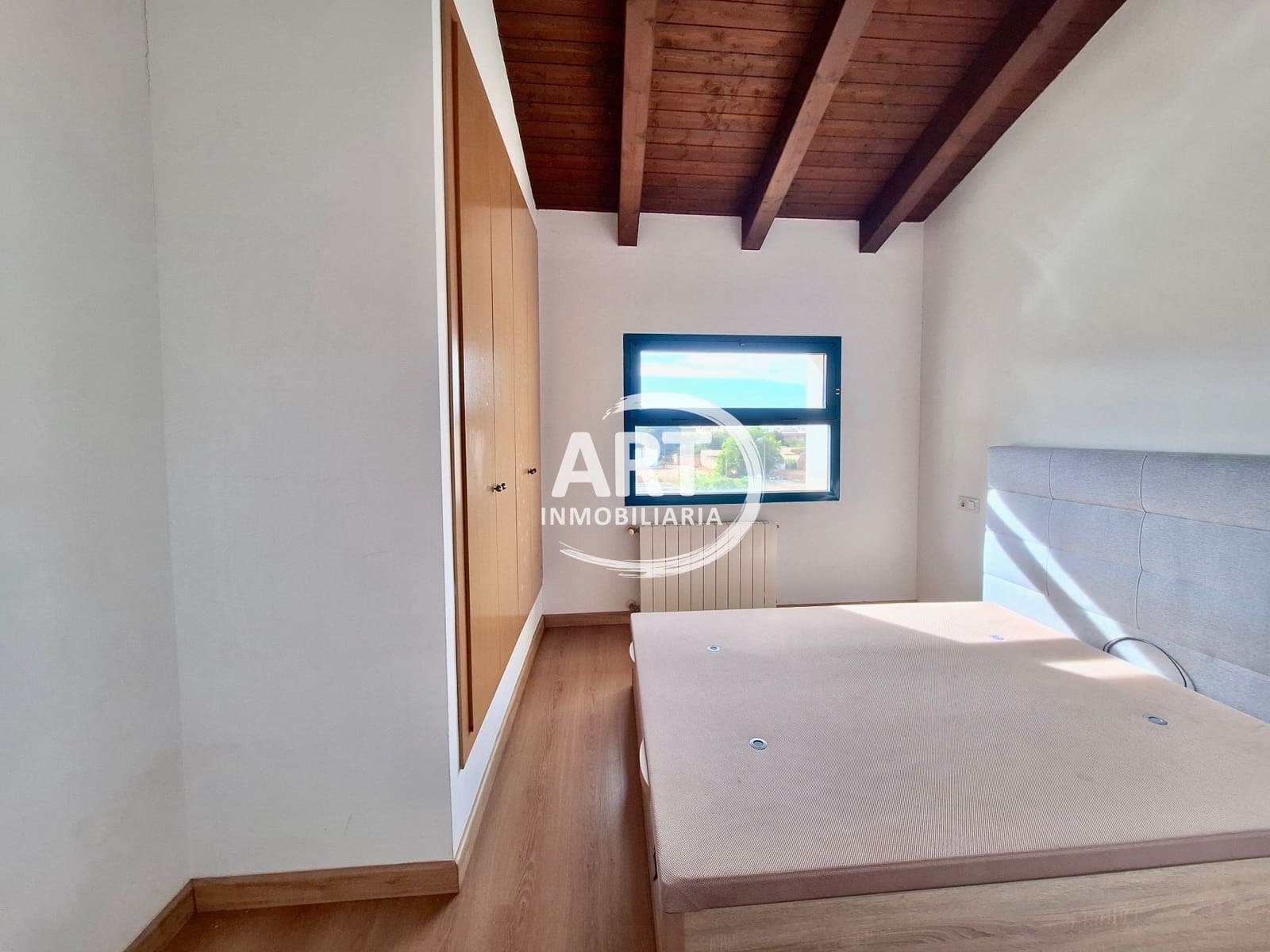 2 sypialnia Penthouse do wynajęcia w Betera z garażem - 1 200 € (Ref: 10042477)