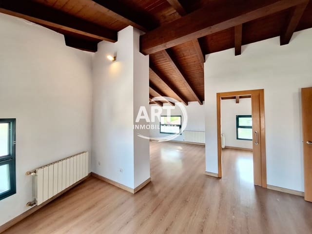 2 sypialnia Penthouse do wynajęcia w Bétera z garażem - 1 200 € (Ref: 10042477)