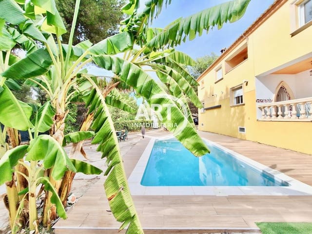 5 chambre Villa/Maison à vendre à Serra avec piscine - 490 000 € (Ref: 10042478)
