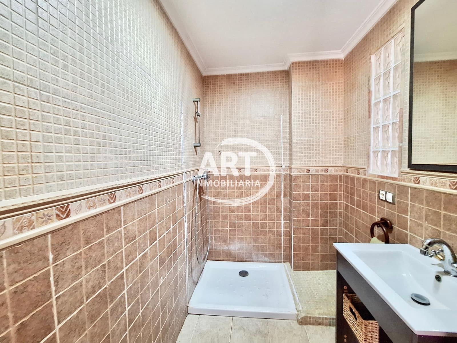 5 chambre Villa/Maison à vendre à Serra avec piscine - 490 000 € (Ref: 10042478)