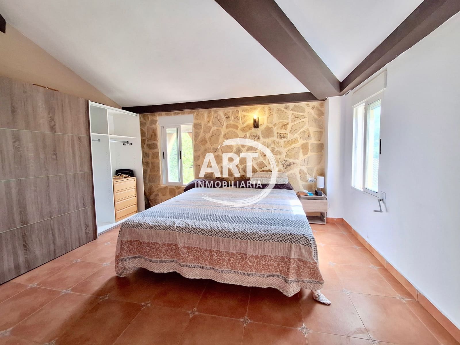 5 chambre Villa/Maison à vendre à Serra avec piscine - 490 000 € (Ref: 10042478)