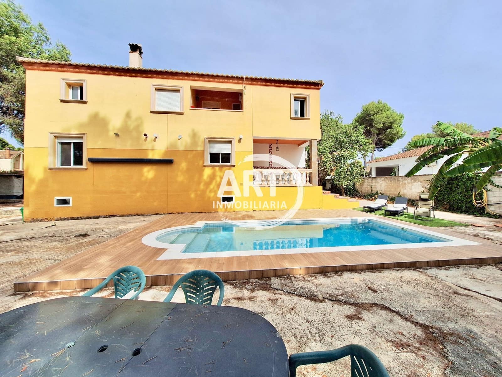 5 chambre Villa/Maison à vendre à Serra avec piscine - 490 000 € (Ref: 10042478)