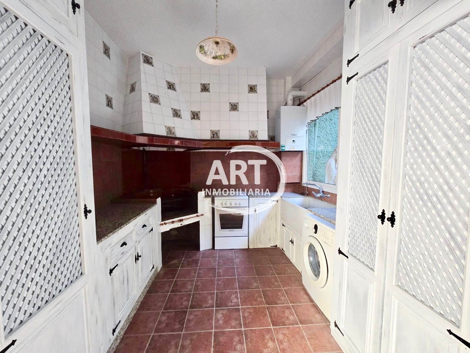 4 soverom Hus til leie i Betera med garasje - € 1 600 (Ref: 10054621)