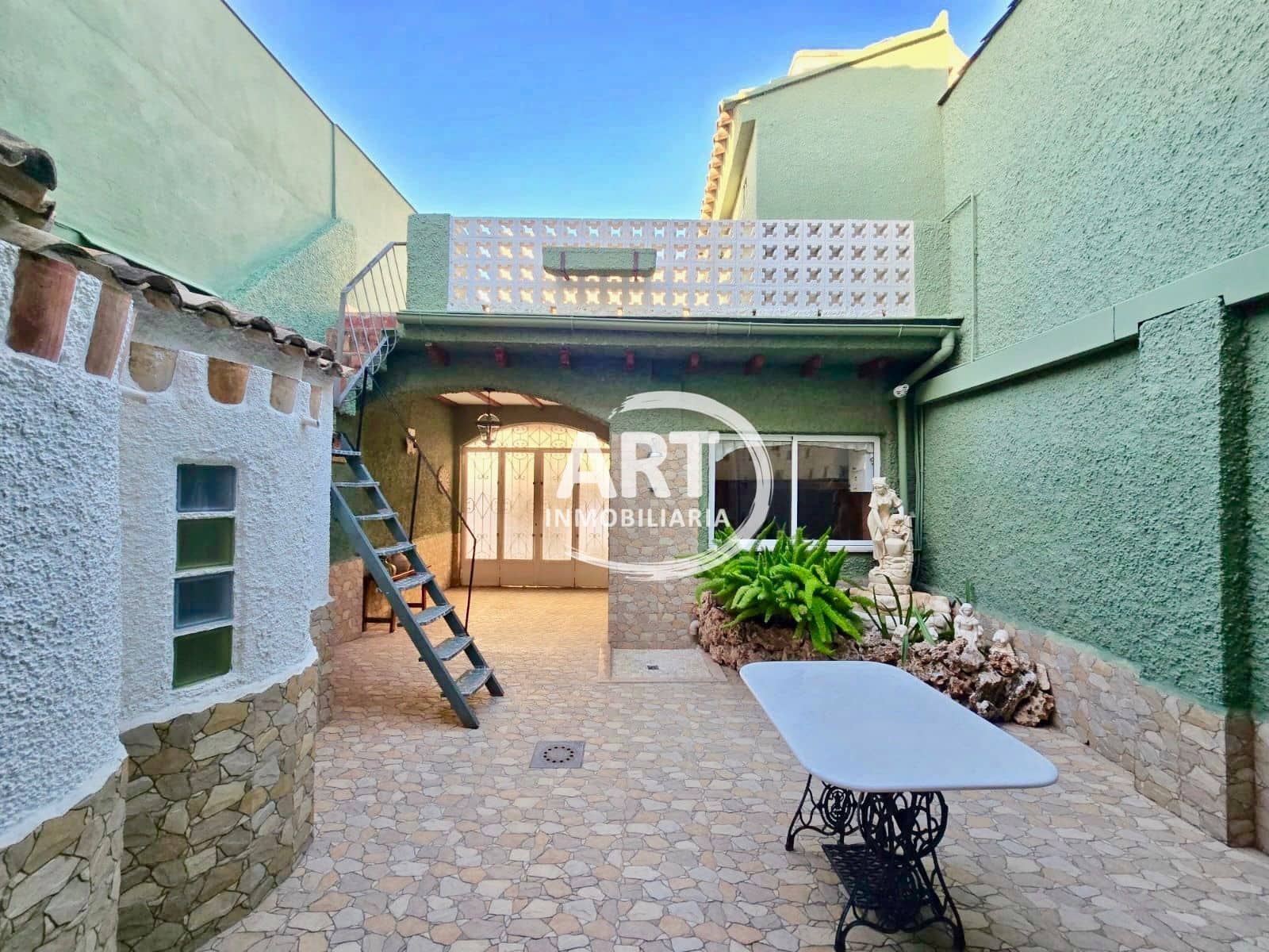 4 soverom Hus til leie i Betera med garasje - € 1 600 (Ref: 10054621)