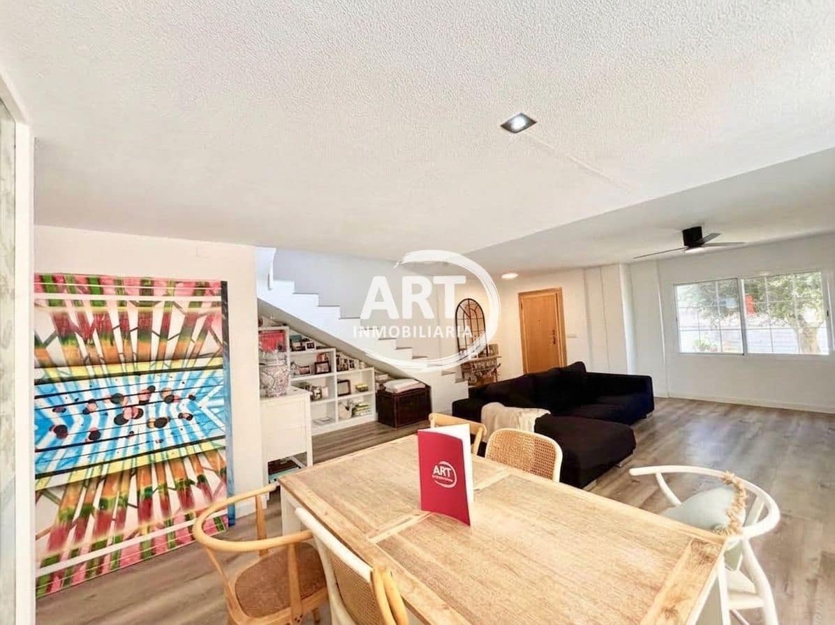 5 bedroom Villa for sale in L'Eliana with pool garage - € 670,000 (Ref: 10054622)