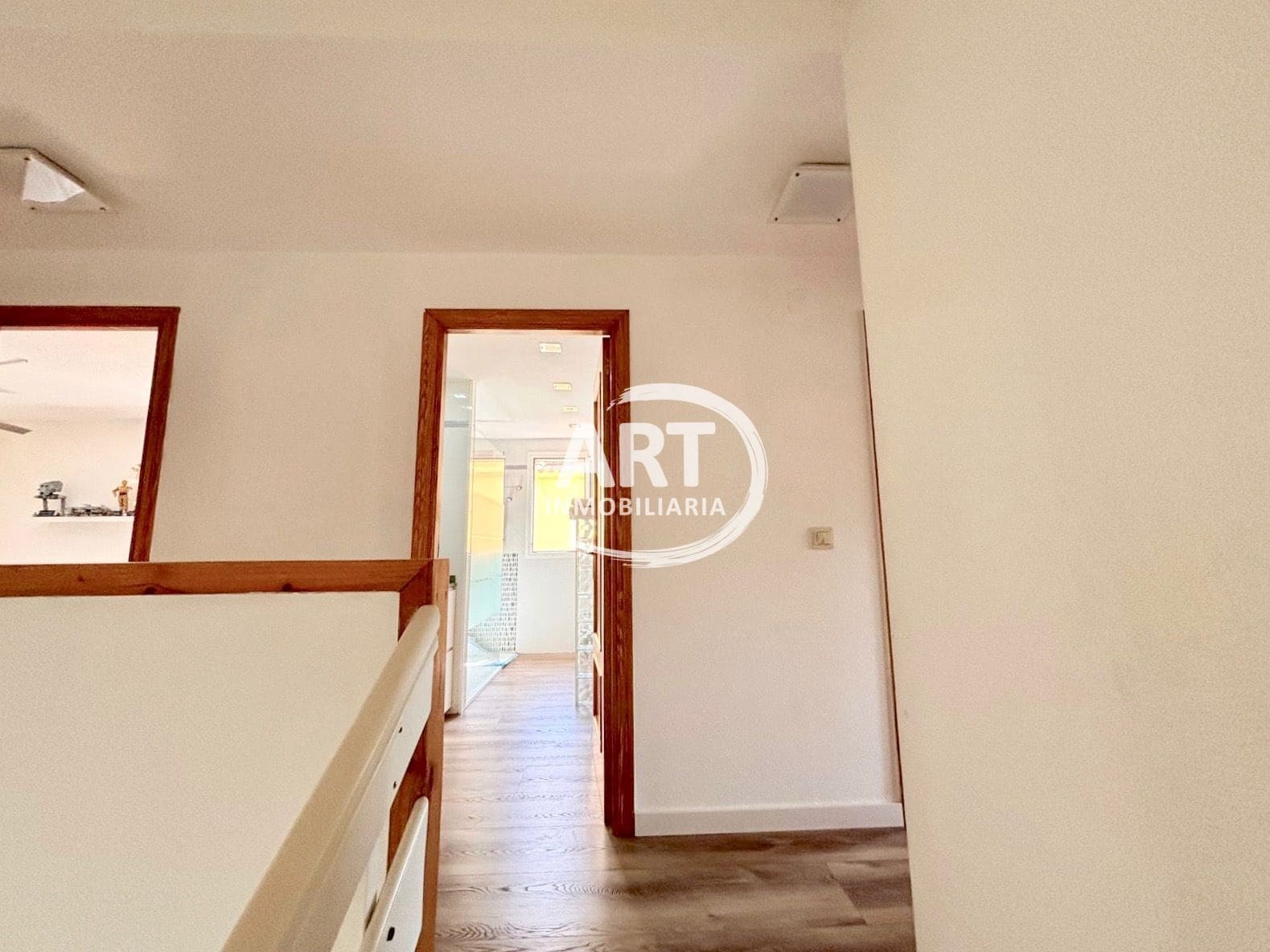 5 bedroom Villa for sale in L'Eliana with pool garage - € 670,000 (Ref: 10054622)