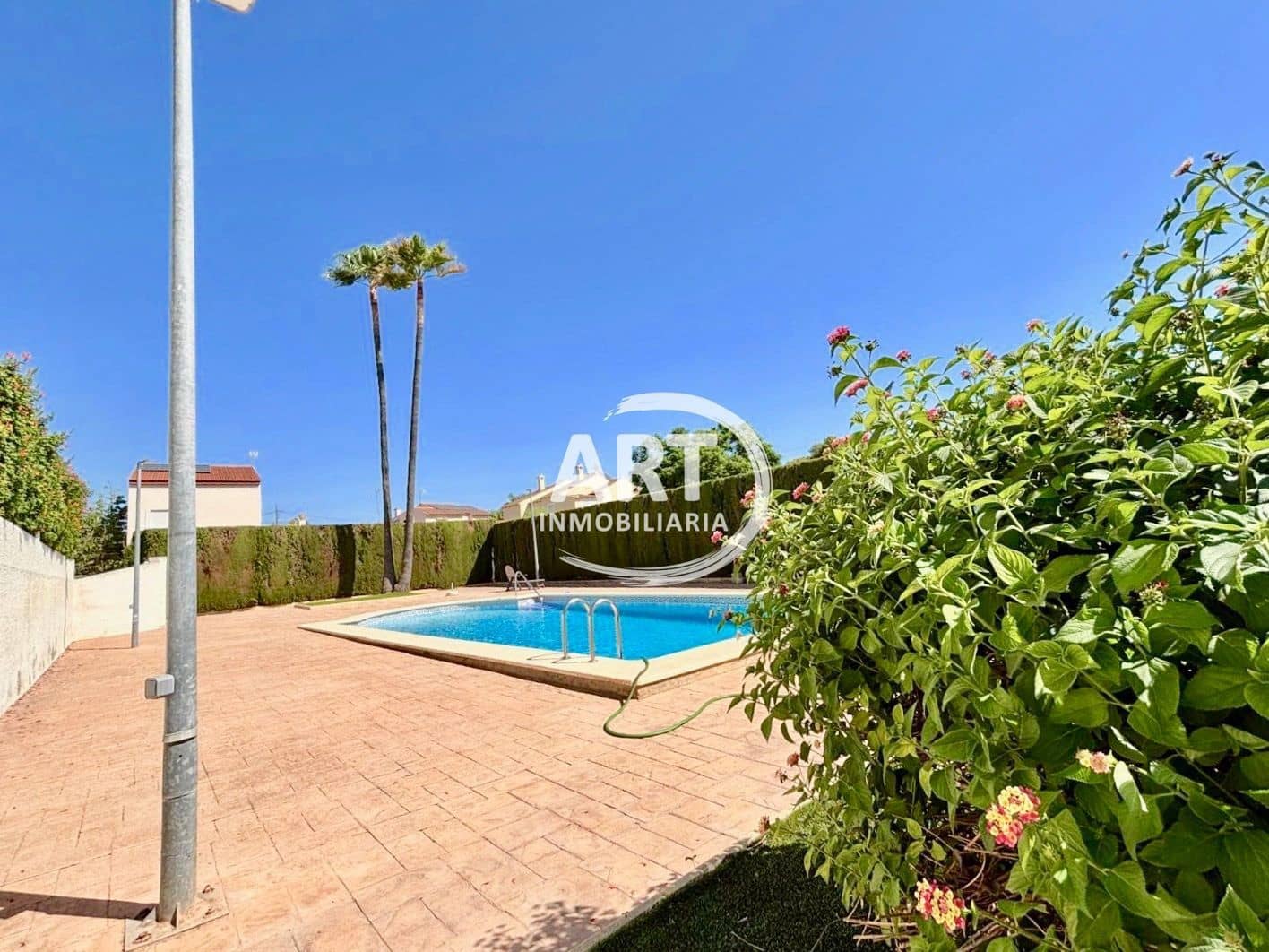 5 bedroom Villa for sale in L'Eliana with pool garage - € 670,000 (Ref: 10054622)